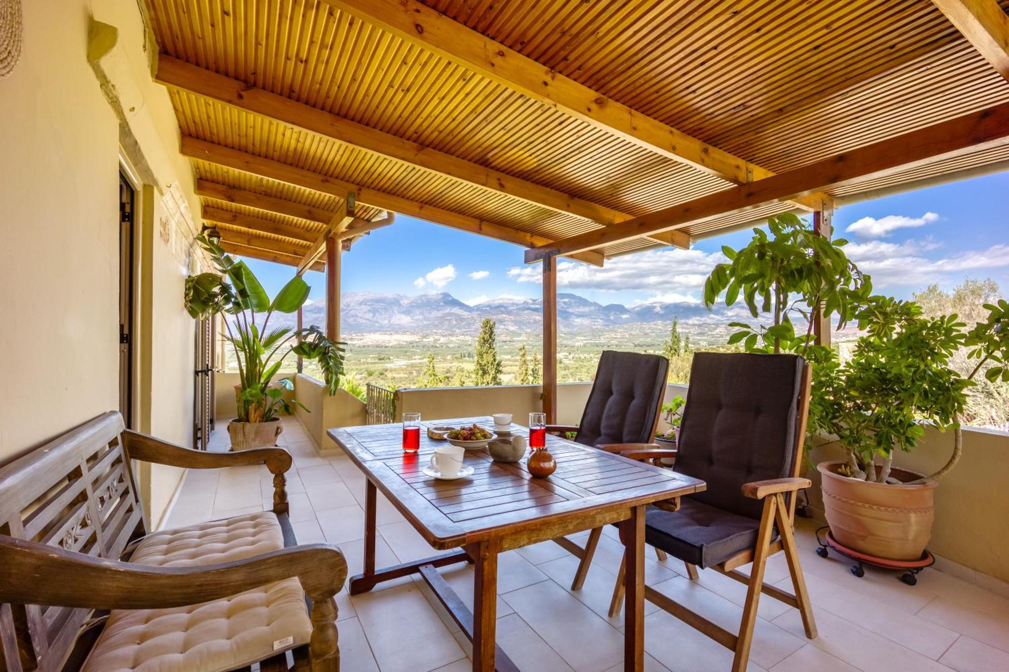 Serenity View - Traditional Village Apartment Kouses Extérieur photo