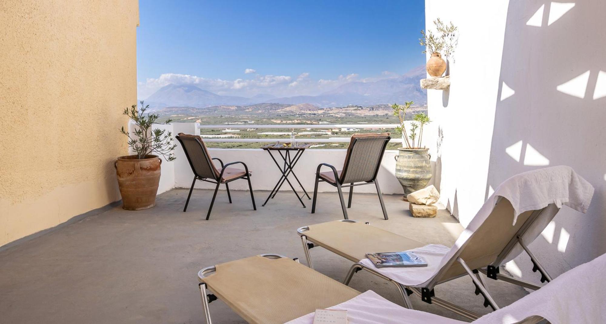 Serenity View - Traditional Village Apartment Kouses Extérieur photo